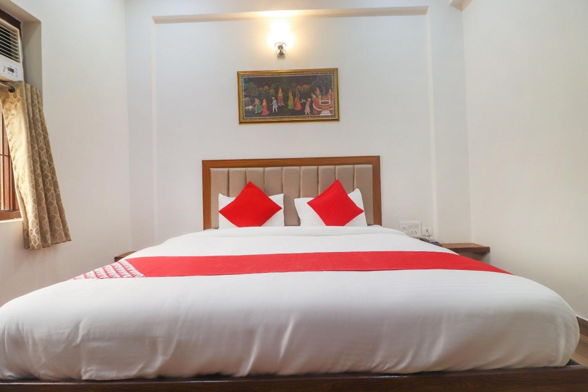 Hotel O Taj Classic Tājganj Esterno foto