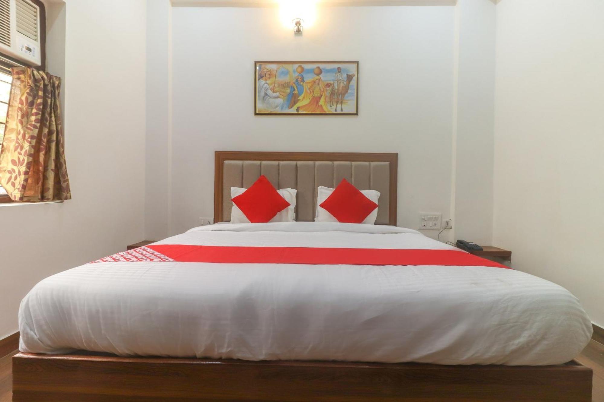 Hotel O Taj Classic Tājganj Esterno foto