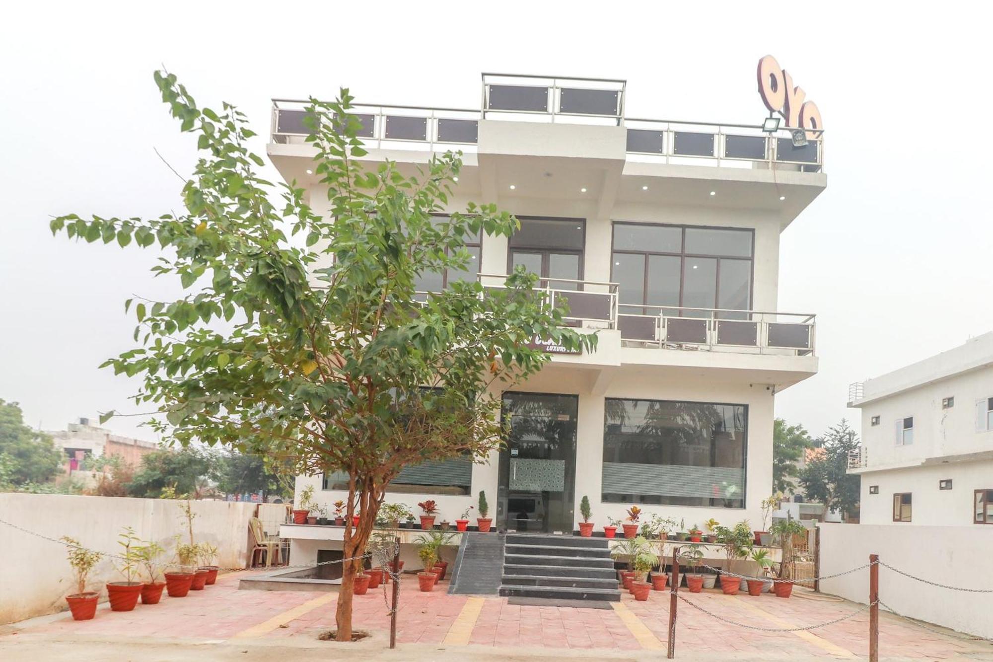 Hotel O Taj Classic Tājganj Esterno foto