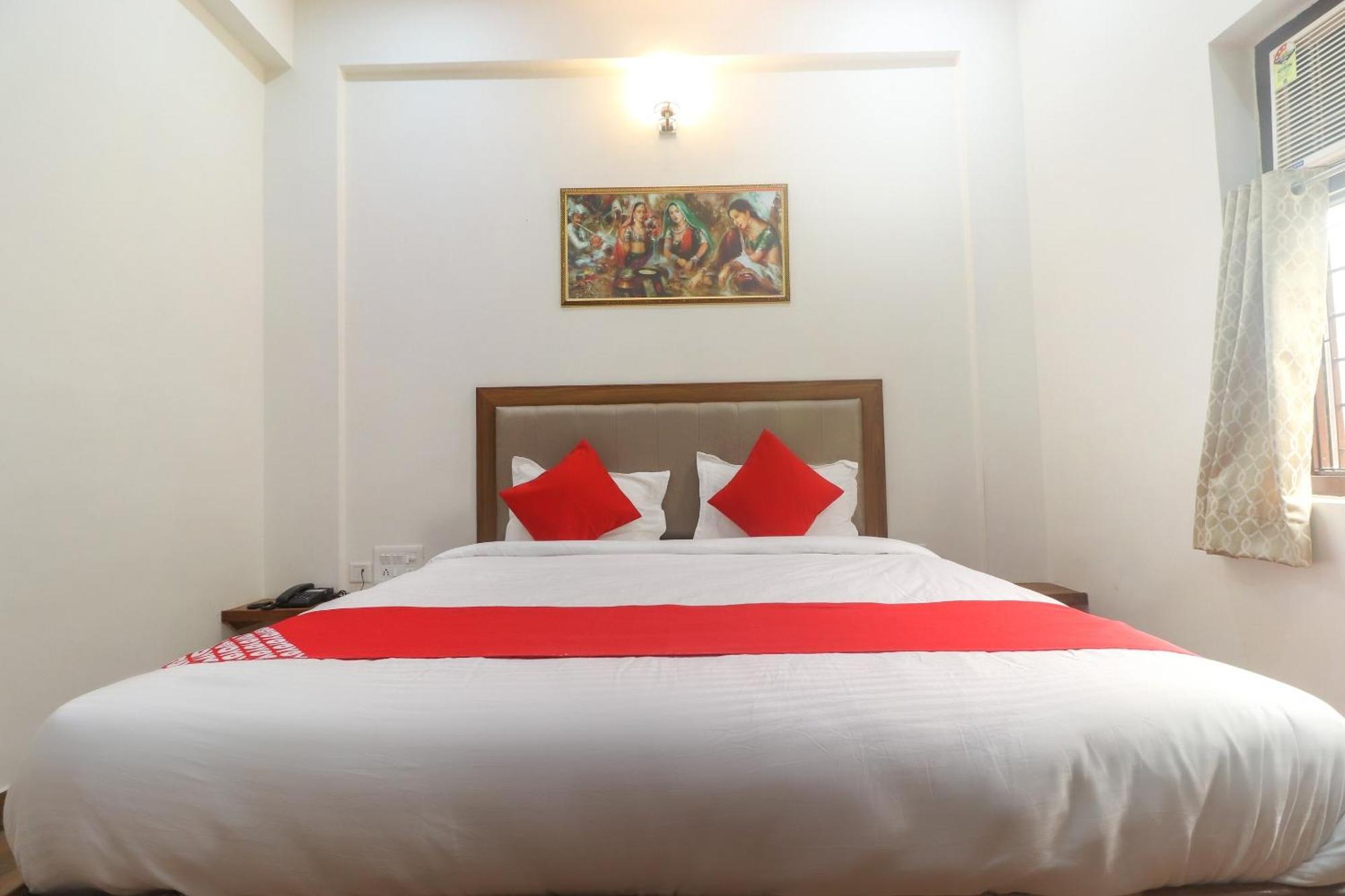 Hotel O Taj Classic Tājganj Esterno foto